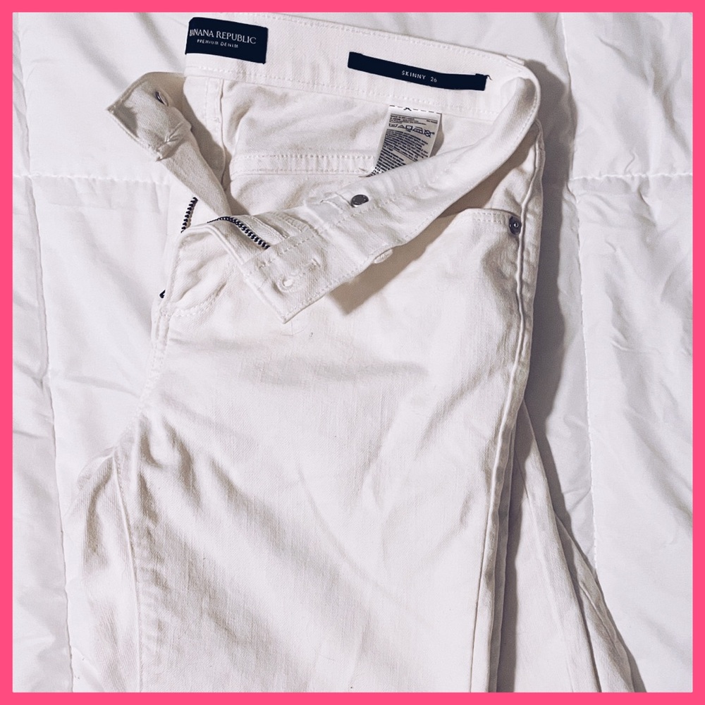 BANANA REPUBLIC White Skinny Jeans